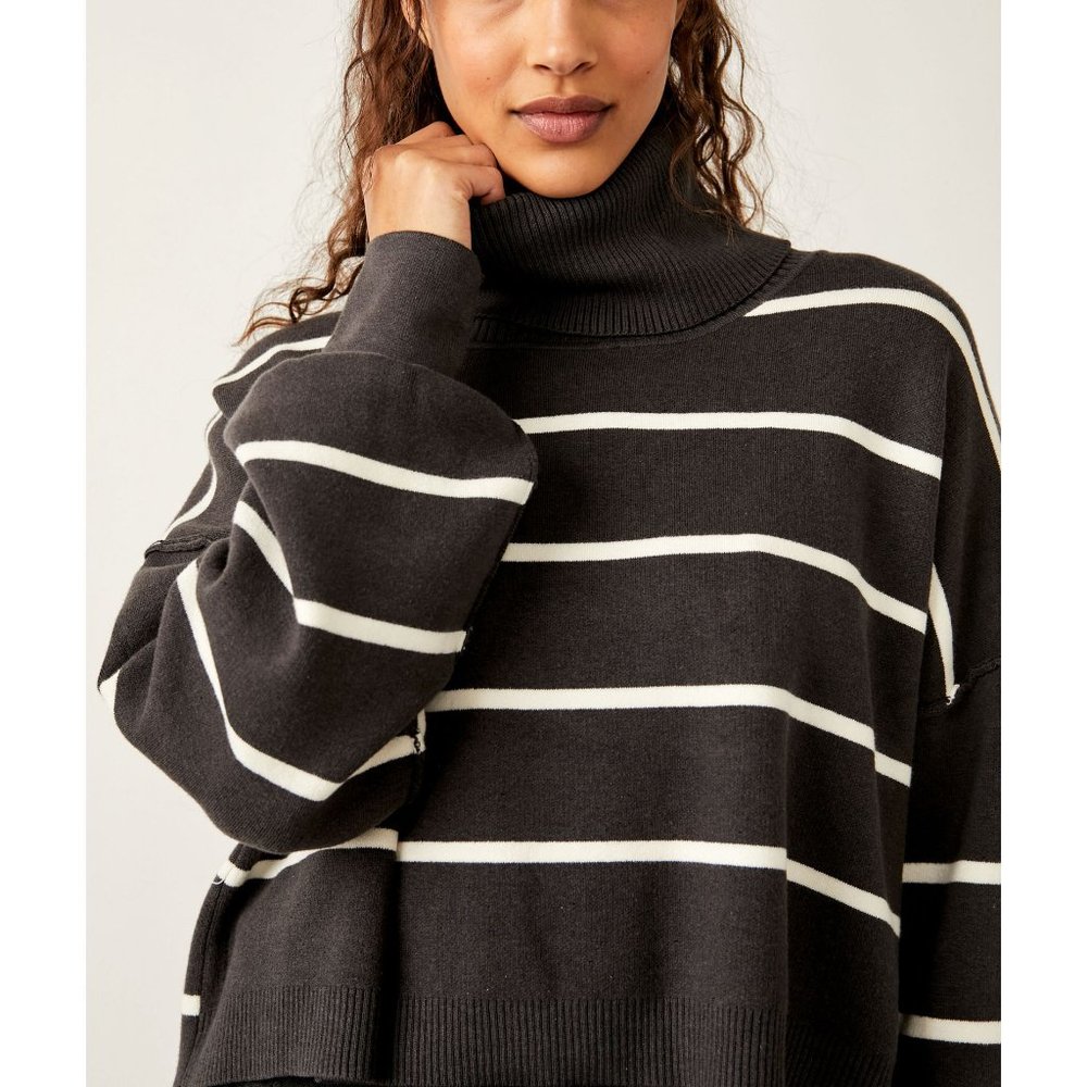 FREE PEOPLE Paulie Sweater / Smoked Pearl Combo - Picture 7 of 9